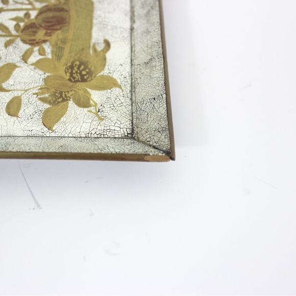 Antique Japanese Lacquered Wood Tray Square White and Gold Bird and Fruit - Picture 4 of 8
